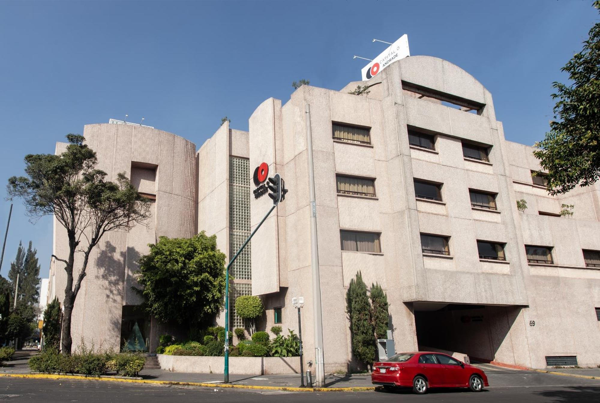 Capital O Andrade, Cidade do México Exterior foto